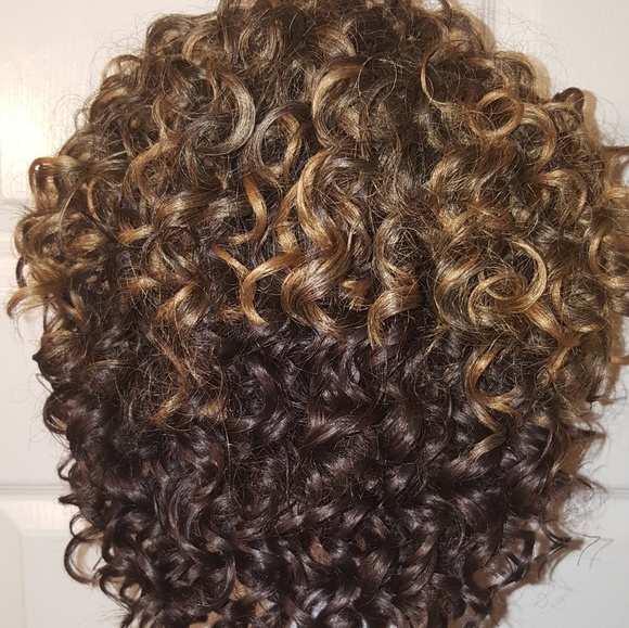 New Hand-made Presto Curl Crochet Wig #Ombre 27/4 - Picture 2 of 6
